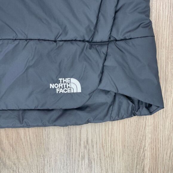 The North Face Vest Womens Medium Black Puffer Outdoor Hiking Full Zip Dome - Picture 2 of 13